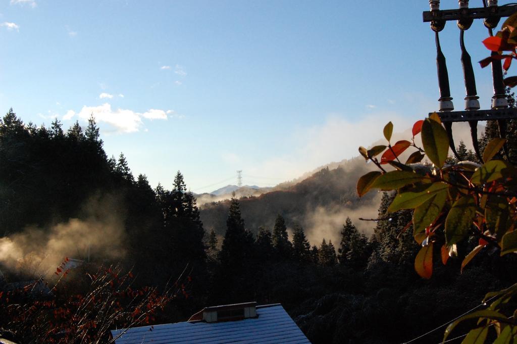 Sawatari Onsen Miyataya Ryokan Nakanojo Buitenkant foto