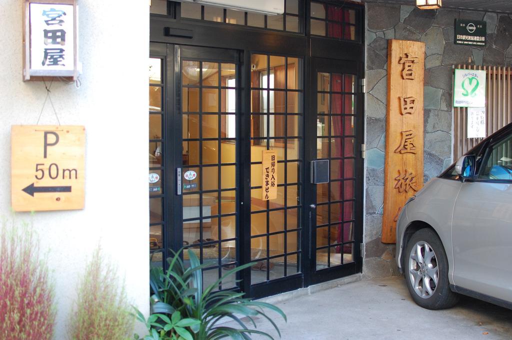 Sawatari Onsen Miyataya Ryokan Nakanojo Buitenkant foto